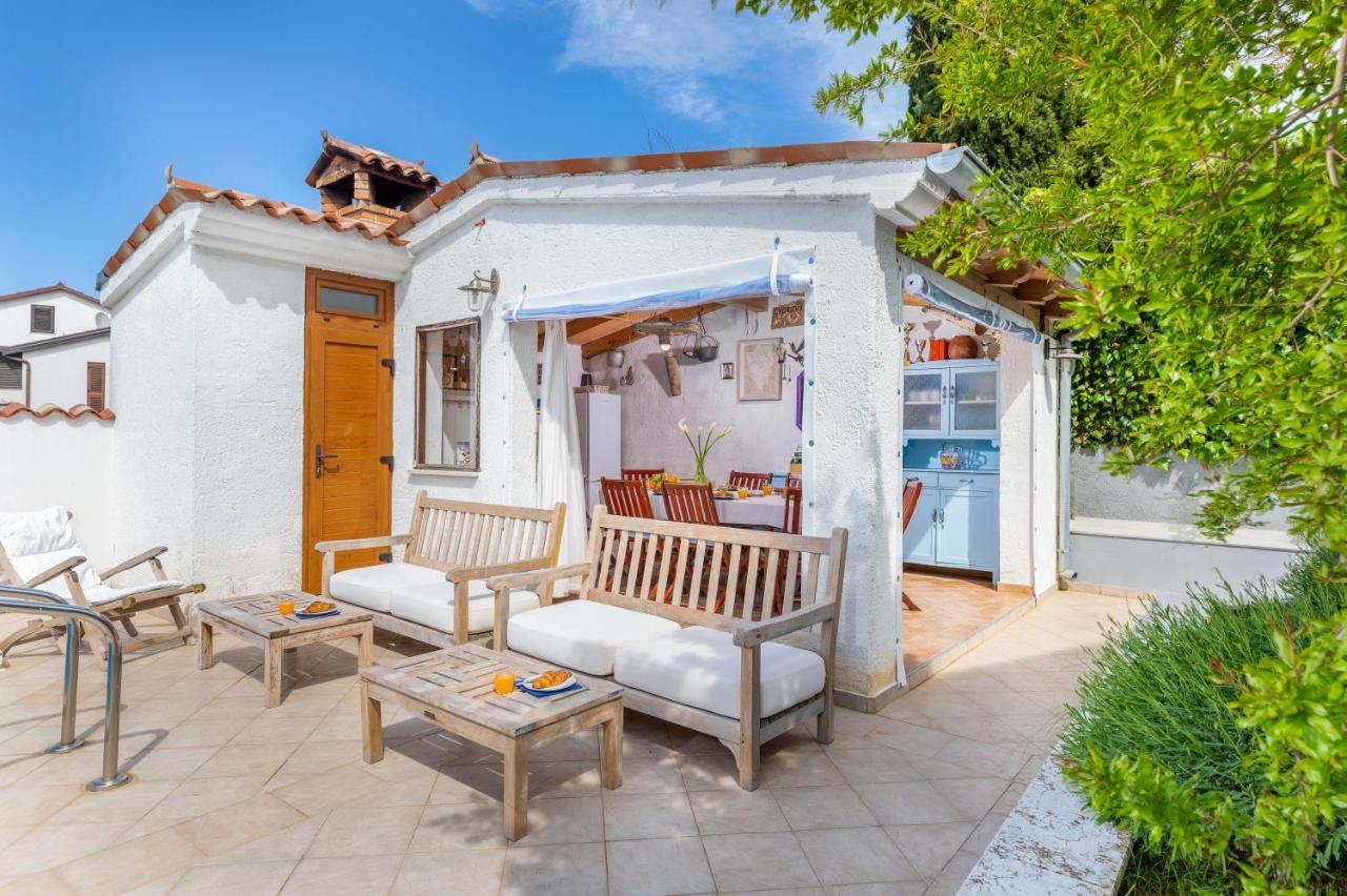 Nature & Sea Holiday Home With Pool Pula Buitenkant foto