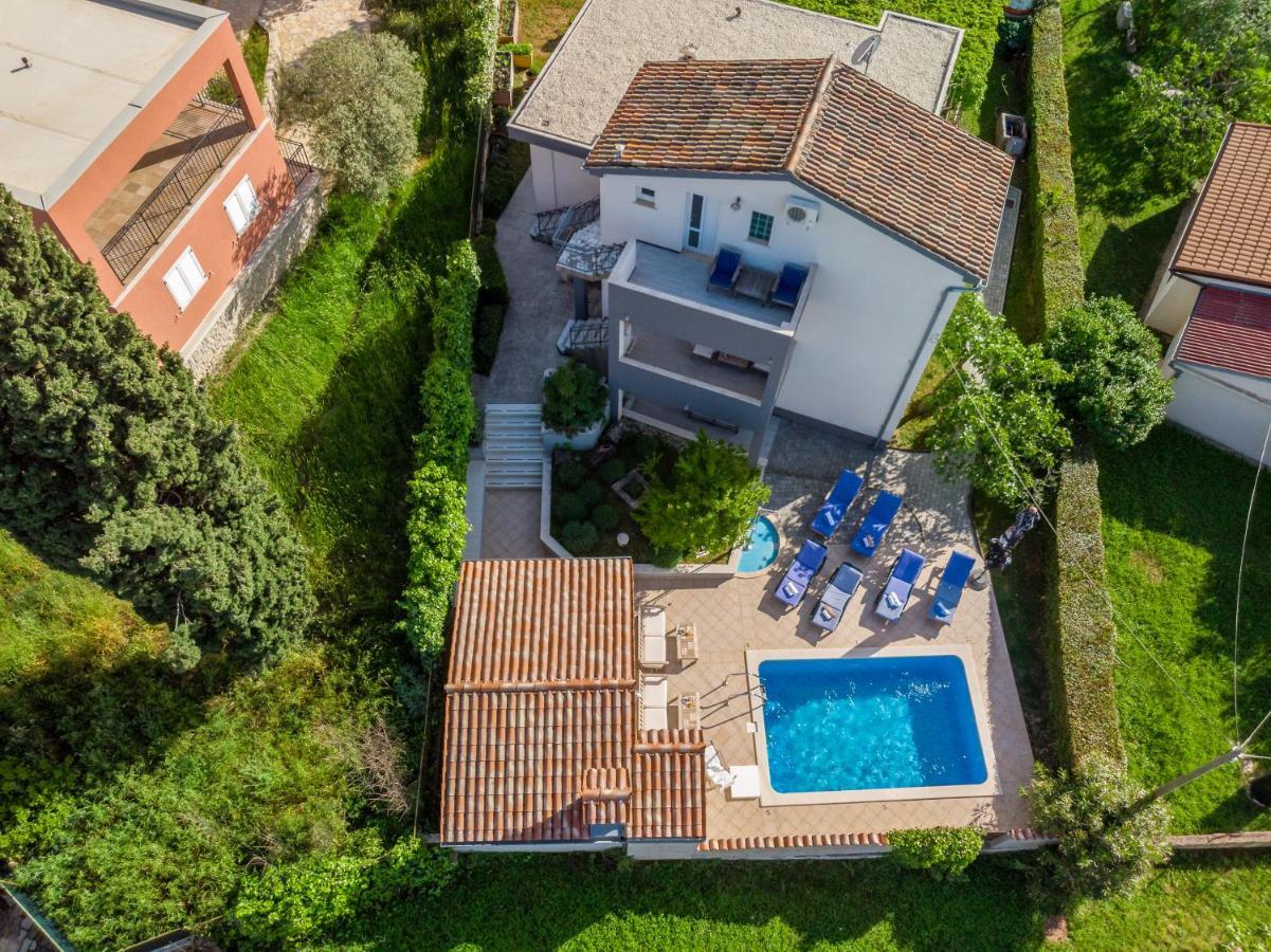 Nature & Sea Holiday Home With Pool Pula Buitenkant foto