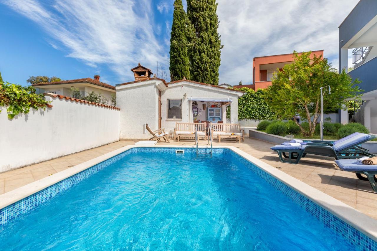 Nature & Sea Holiday Home With Pool Pula Buitenkant foto
